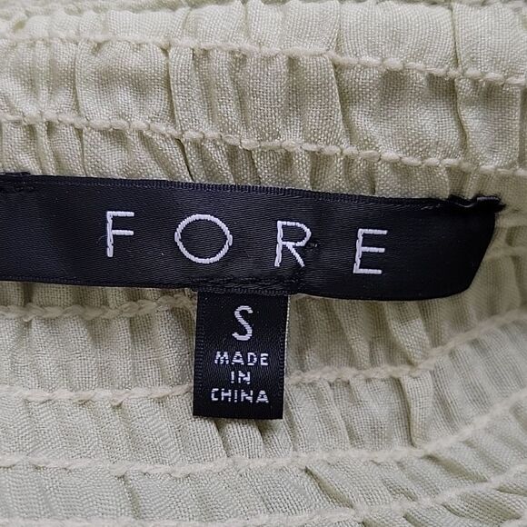 FORE Spring Green Puckered Blouse Size Small - Picture 7 of 9